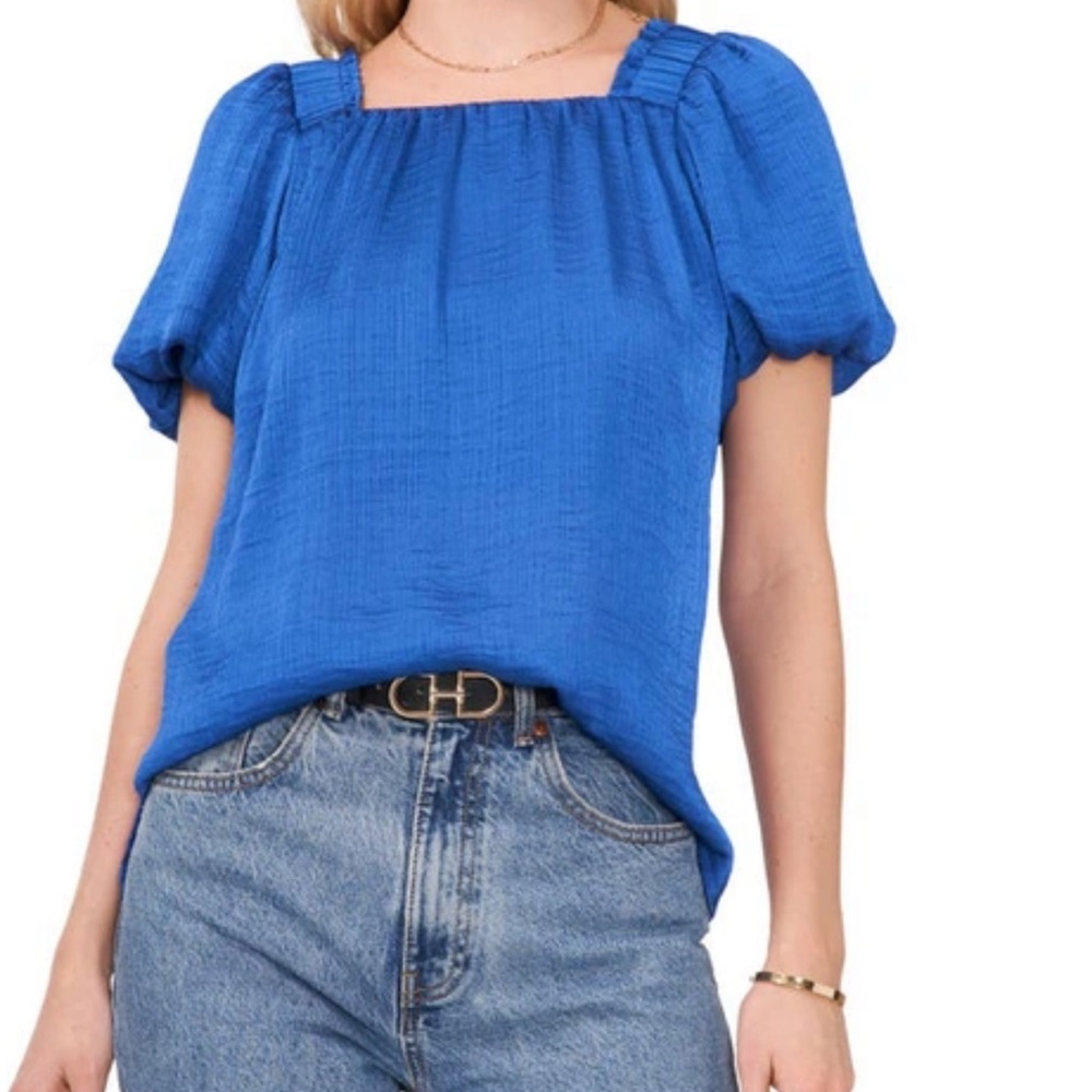 Vince Camuto Satin Feel Blue Puff Sleeve Blouse with lining inside.